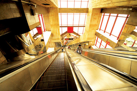 皇冠大扶梯(Crown Escalator)
